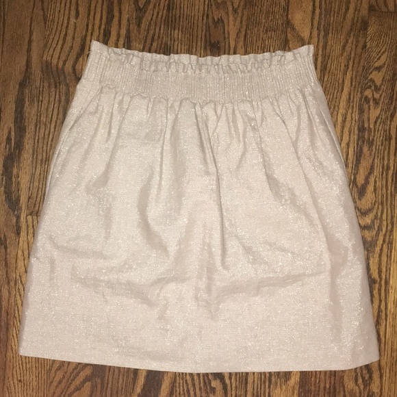 Gold JCREW SIDEWALK skirt. gently worn, size 00 - Picture 3 of 3